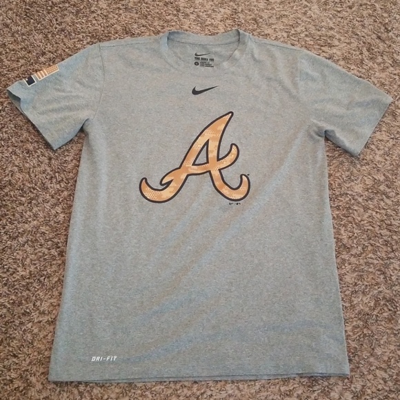 nike dri fit braves shirt